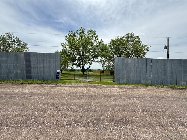 Front entrance | Image 12