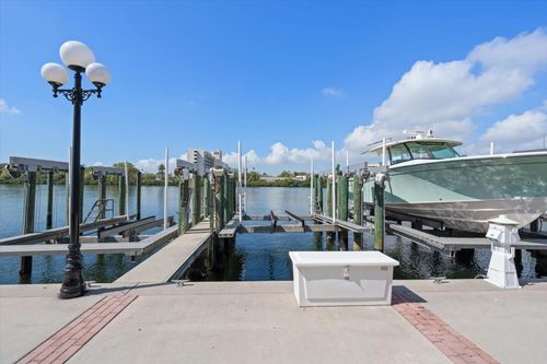 19-0 Seddon Cove Way, TAMPA, FL, 33602 | Card Image