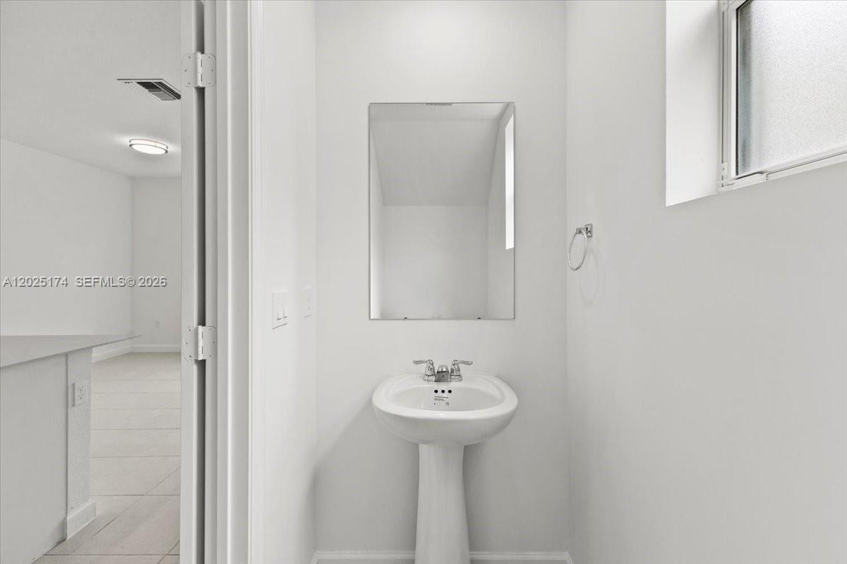 Residential in Miami 4
