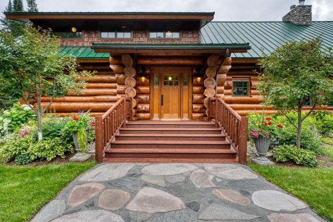 Front Entrance | Image 5