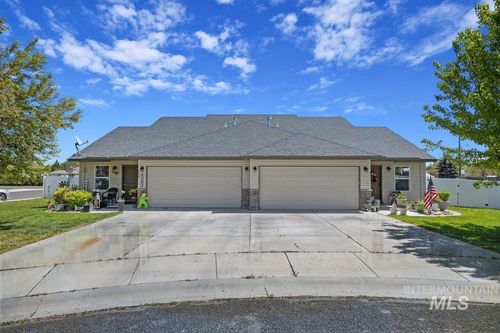 909 Arrow Wood Ct, Twin Falls, ID, 83301-3780 | Card Image