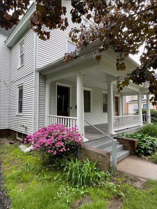 1740 Farmington Ave, Unionville, CT, 06085-1223 | Card Image
