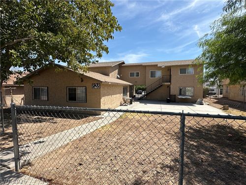 828 Held Rd, Las Vegas, NV, 89101-2186 | Card Image