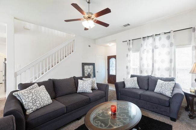 263 Joseph Dr, House other with 3 bedrooms, 3 bathrooms and 6 parking in Buda TX | Image 7