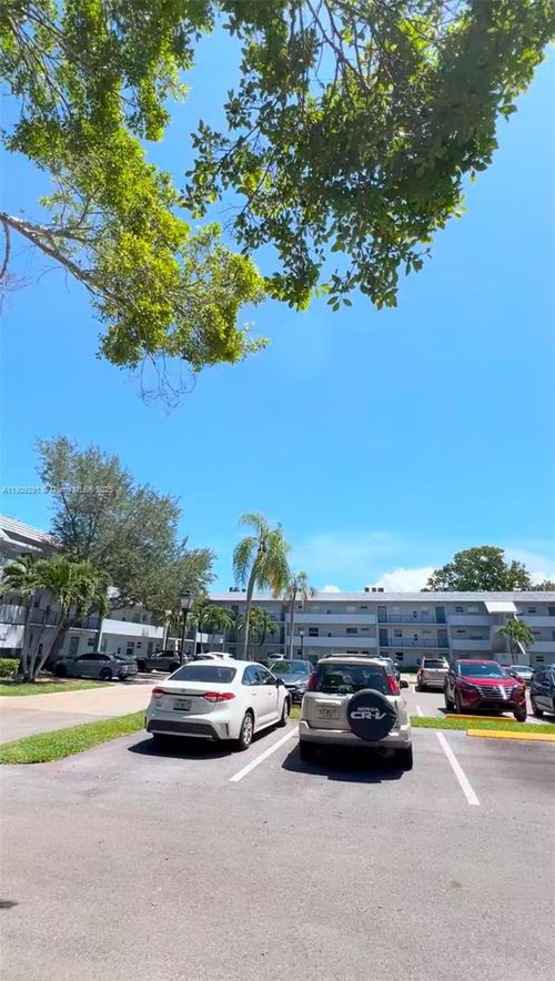 j109-8380 Sands Point Blvd, Tamarac, FL, 33321-3843 | Card Image