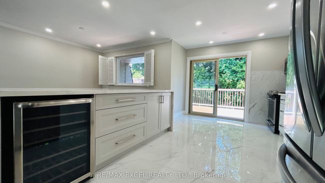 9 Ingram Crt, House other with 3 bedrooms, 2 bathrooms and 2 parking in Whitby ON | Image 5