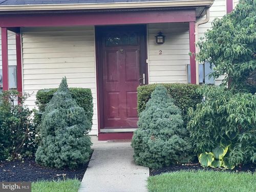 2 Chadwick Ct, Robbinsville, NJ, 08691-3042 | Card Image