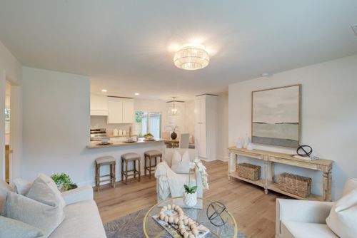 2660 Orchid Ave, North Charleston, SC, 29405-6821 | Card Image