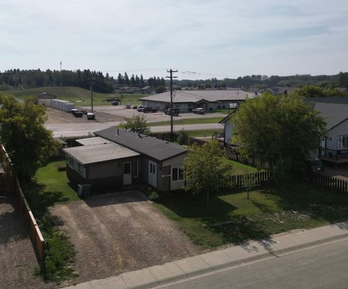 10013 95 Ave, La Crete, AB, T0H0G6 | Card Image