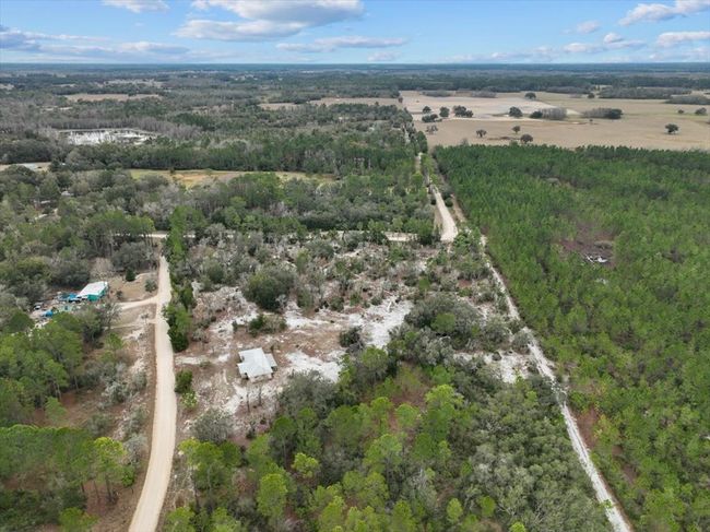 6030 Se 85 Th Loop, House other with 3 bedrooms, 2 bathrooms and null parking in TRENTON FL | Image 24