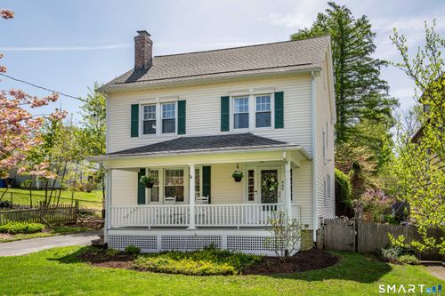 469 Fern St, West Hartford, CT, 06107-1407 | Card Image