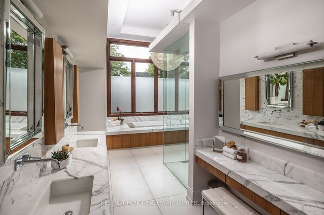 403 Palmerston Blvd, House other with 7 bedrooms, 7 bathrooms and 4 parking in Toronto ON | Image 17