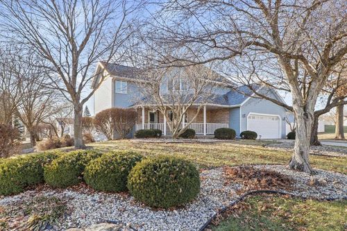 110 Saratoga Cir, Oregon, WI, 53575-1043 | Card Image