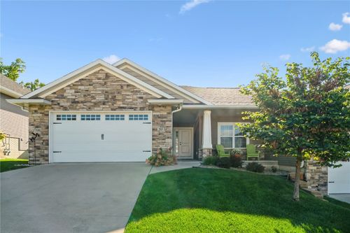203 Cemar Ct, Marion, IA, 52302-2512 | Card Image