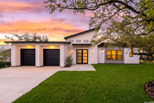 707 Lone Cir, San Antonio, TX, 78260-6412 | Card Image