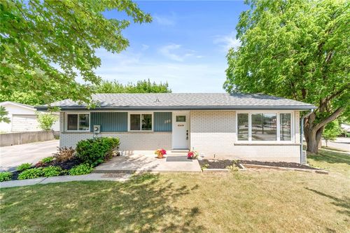 280 Dale Cres, Waterloo, ON, N2J3Y3 | Card Image