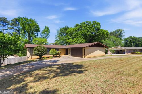 2989 Beechwood Dr, Lithia Springs, GA, 30122-2802 | Card Image