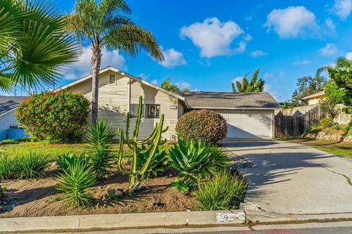 926 Nolbey St, Cardiff by the Sea, CA, 92007-1115 | Card Image