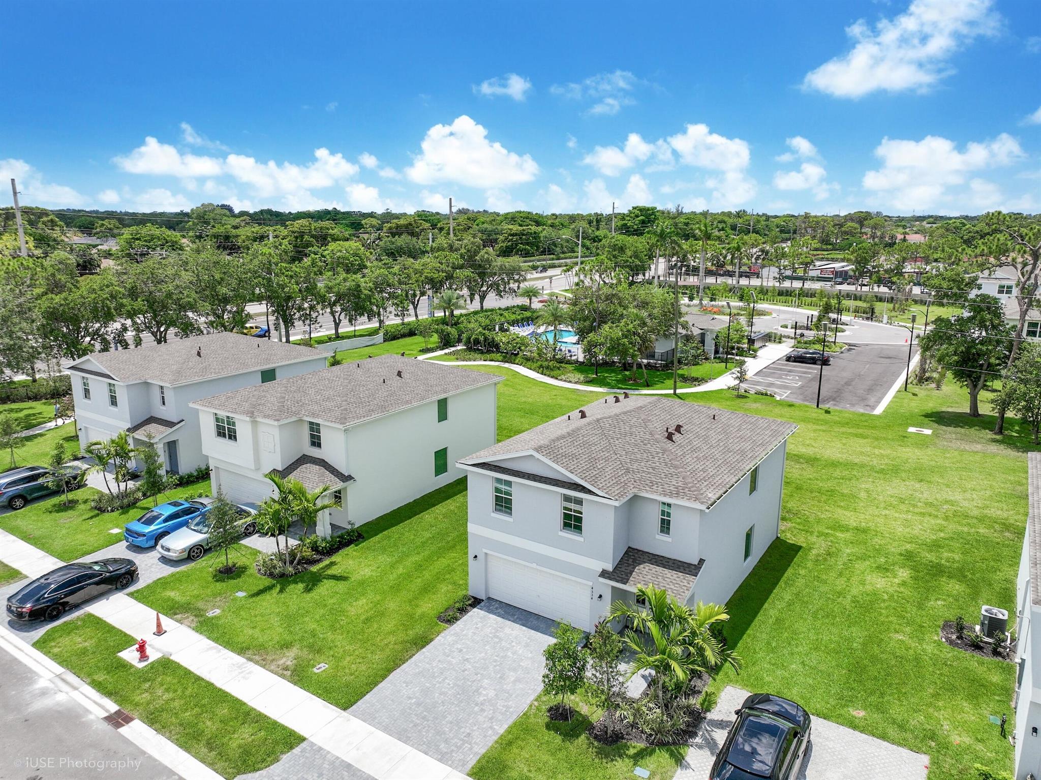 Dow Ln, Lake Worth, FL 33463