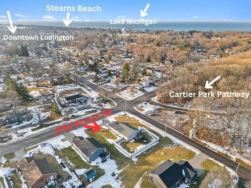 6780 Bryant Rd, Ludington, MI, 49431-1021 | Card Image