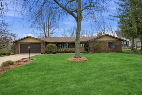 3921 Bonnie Dr, Crown Point, IN, 46307-8942 | Card Image