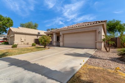 2865 E Cathy Drive, House other with 3 bedrooms, 2 bathrooms and null parking in Gilbert AZ | Image 3