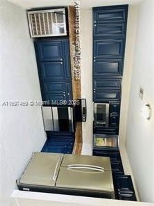 apt-b-1239 Ne 127th St, North Miami, FL, 33161-5195 | Card Image