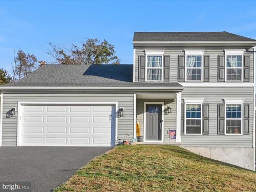 145 Shed Rd, DOUGLASSVILLE, PA, 19518-9741 | Card Image