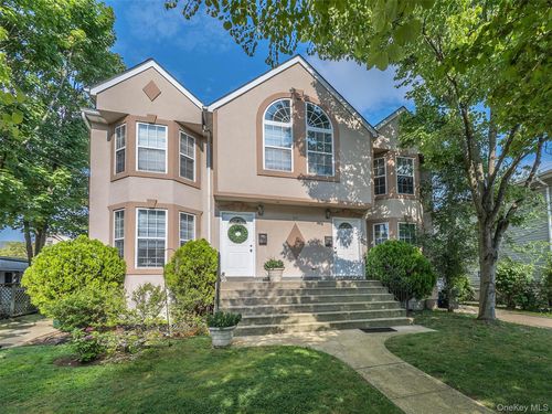 a-30 Hickory Road, North Hempstead, NY, 11050 | Card Image