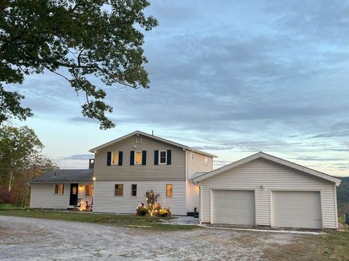 996 Lincoln Hill Rd, Shrewsbury, VT, 05738-9483 | Card Image