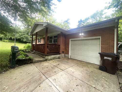 523 Schroeder St, Miamisburg, OH, 45342-3033 | Card Image