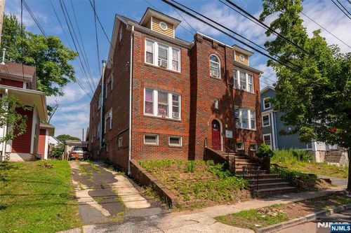 77-79 40th Street, Irvington, NJ, 07111 | Card Image