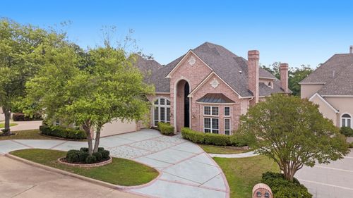 7050 Walden Dr, Tyler, TX, 75703-0914 | Card Image