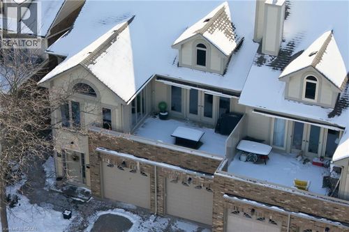 3-3230 New St, Burlington, ON, L7N1M8 | Card Image