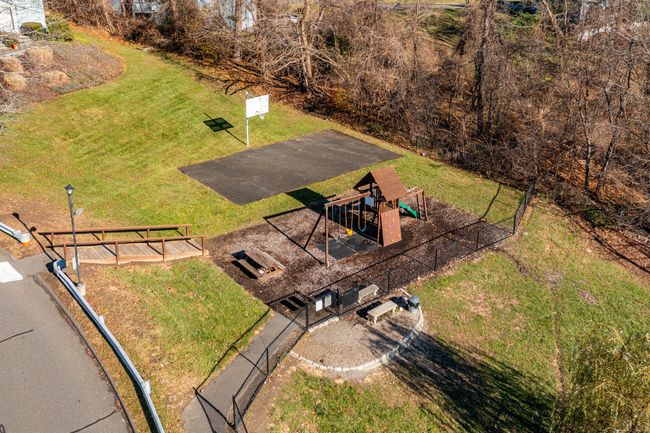 UNIT-34-14 - 55 Mill Plain Rd, Condo with 1 bedrooms, 1 bathrooms and 1 parking in Danbury CT | Image 22