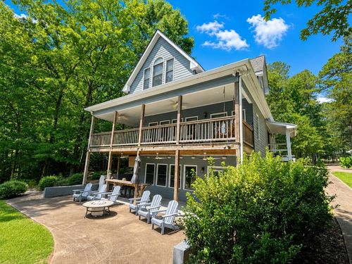 1070 Apalachee Woods Trl, Buckhead, GA, 30625-1501 | Card Image