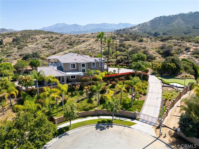 36472 County Line Rd, House other with 4 bedrooms, 6 bathrooms and 4 parking in Yucaipa CA | Image 71
