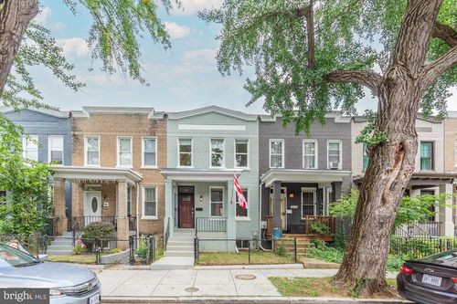 1632 Gales St Ne, WASHINGTON, DC, 20002-4524 | Card Image