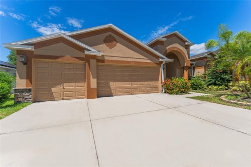 2637 Yukon Cliff Dr, RUSKIN, FL, 33570-6348 | Card Image