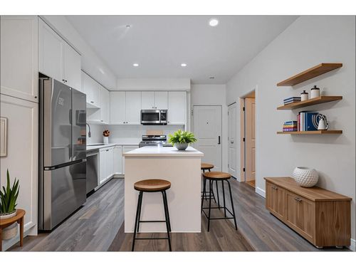 210-15825 85 Ave, Surrey, BC, V4N6W9 | Card Image