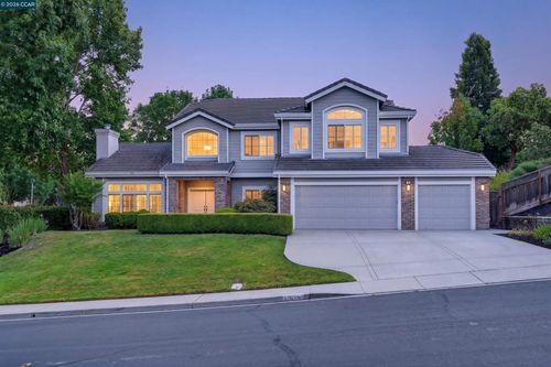 81 Monza Ct, Danville, CA, 94526-1962 | Card Image