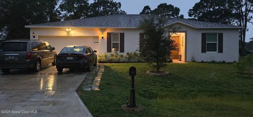 1588 Ranger Rd Se, PALM BAY, FL, 32909-5232 | Card Image