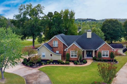 35 Turnberry Dr, Cabot, AR, 72023-8174 | Card Image