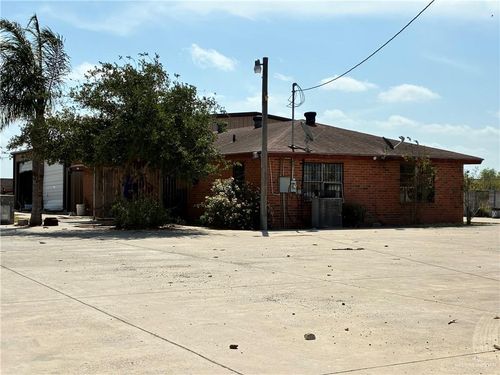 12520 E Mile 2 1/2 E Road, Mercedes, TX, 78570 | Card Image