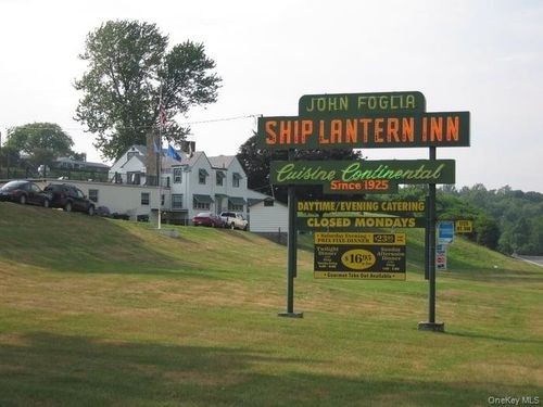 1725 Route 9w, Milton, NY, 12547-5319 | Card Image