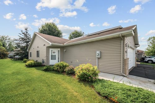 2145 Cleveland Way S, Cambridge, MN, 55008-7115 | Card Image