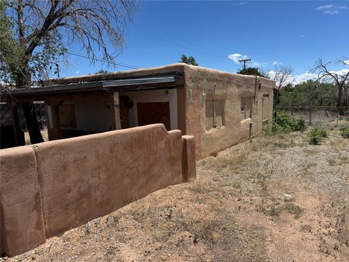 3908 Rodeo Drive, Santa Fe, NM, 87507 | Card Image