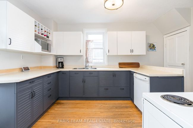 117 Douglas St, House other with 3 bedrooms, 1 bathrooms and 3 parking in Orillia ON | Image 10