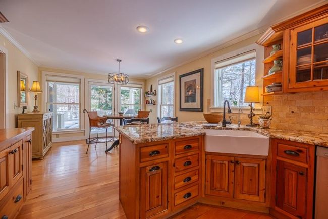255 Mending Walls Rd, House other with 4 bedrooms, 4 bathrooms and null parking in Manchestr Ctr VT | Image 4