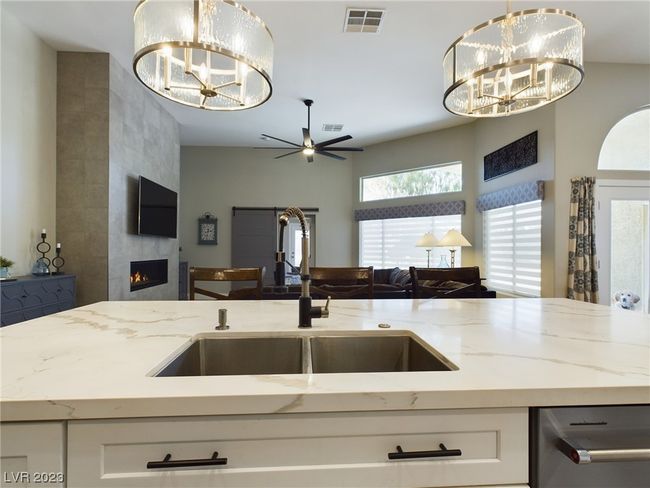 10331 Almost Heaven St, House other with 5 bedrooms, 5 bathrooms and null parking in Las Vegas NV | Image 18